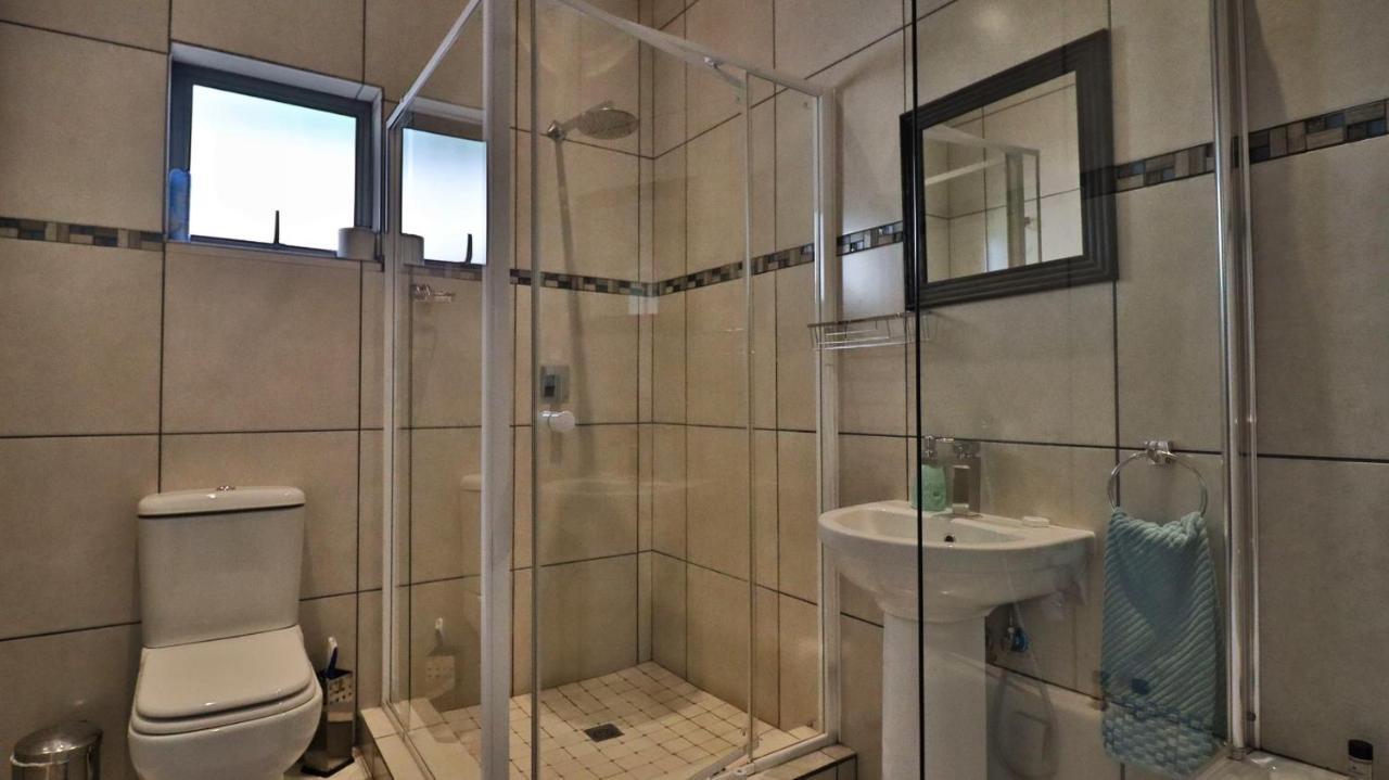 Guest House Mamma Mia Νέλσπρουιτ Εξωτερικό φωτογραφία